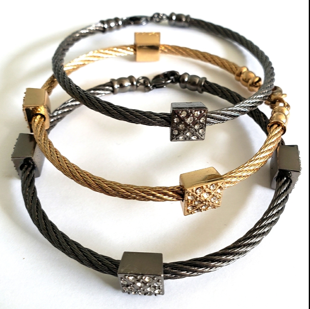 Bangles set bracelets